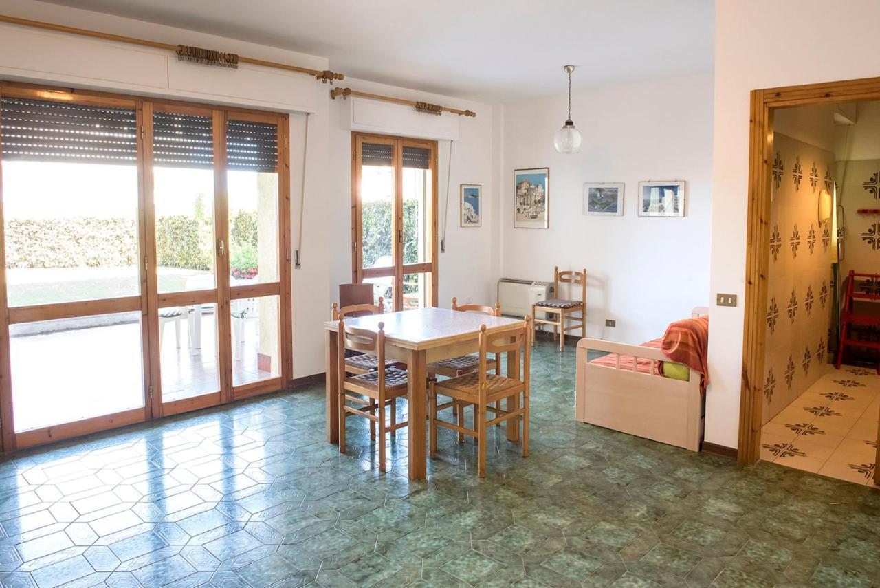 Appartamento M251 - Marcelli, trilocale con giardino a 50mt dal mare Esterno foto
