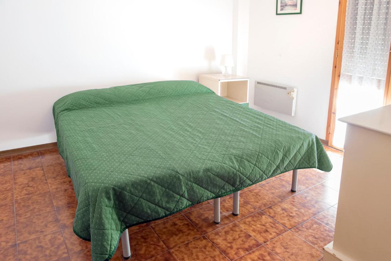 Appartamento M251 - Marcelli, trilocale con giardino a 50mt dal mare Esterno foto
